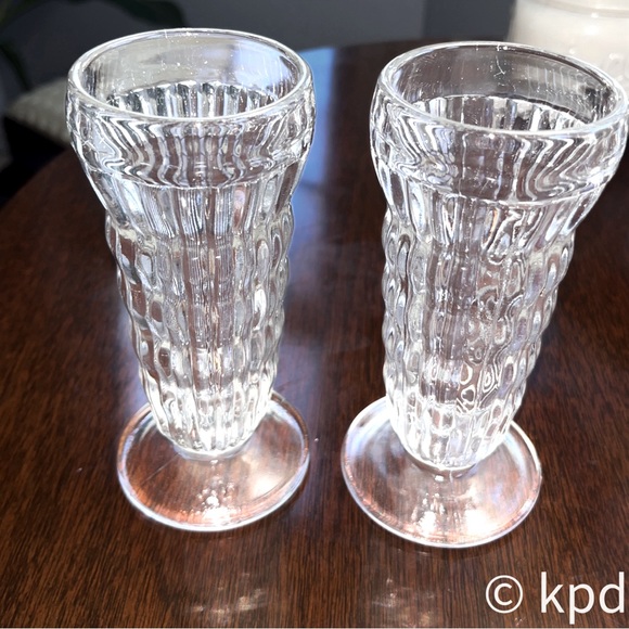 2  Vintage Jeannette Glass Co Juice Glasses JEG3 Pattern circa. 1930’s - Picture 2 of 9